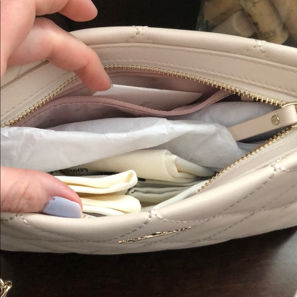 NWT Kate Spade Crossbody w/ dust bag - Picture 7 of 9
